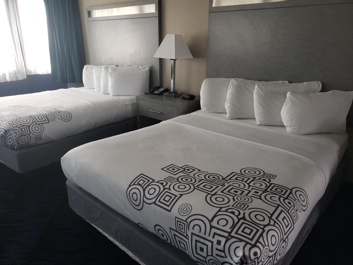 Anchor Beach Inn Кресент-Сити Экстерьер фото