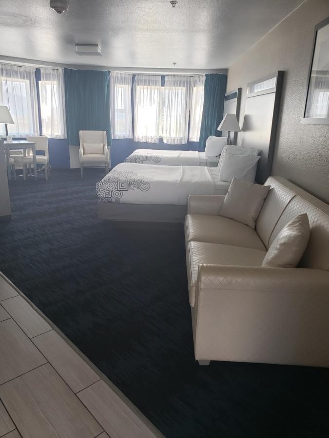 Anchor Beach Inn Кресент-Сити Экстерьер фото