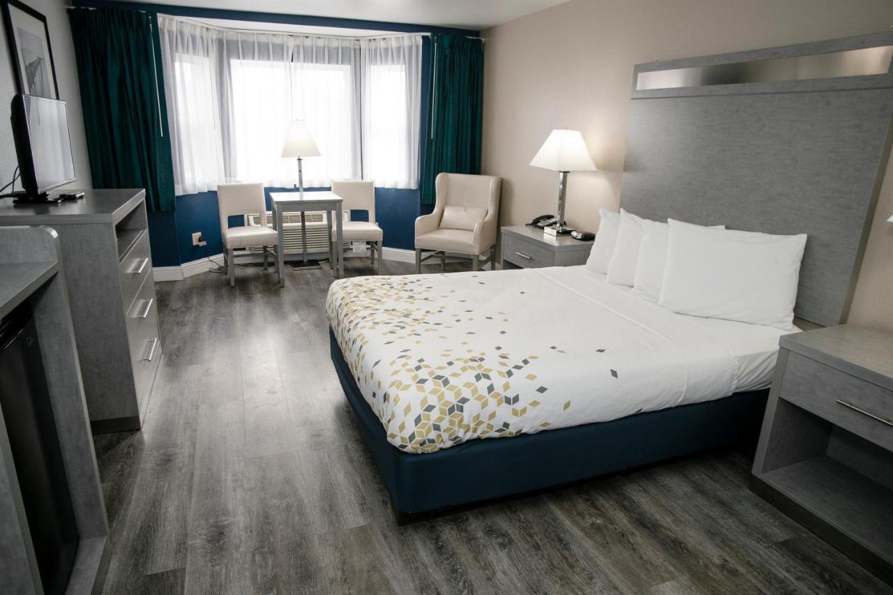 Anchor Beach Inn Кресент-Сити Экстерьер фото