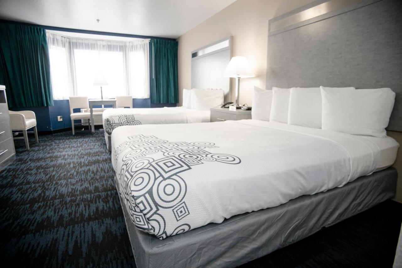 Anchor Beach Inn Кресент-Сити Экстерьер фото